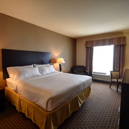 Holiday Inn Express & Suites Del Rio By Ihg Bagian luar foto