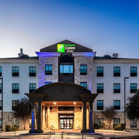 Holiday Inn Express & Suites Del Rio By Ihg Bagian luar foto