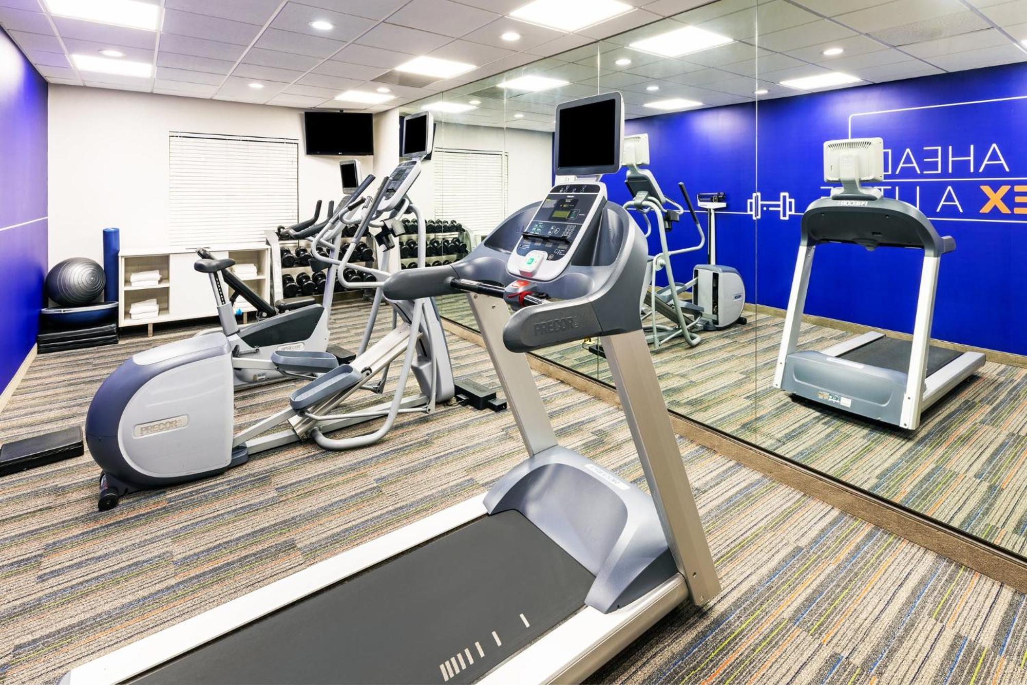 Holiday Inn Express & Suites Del Rio By Ihg Bagian luar foto