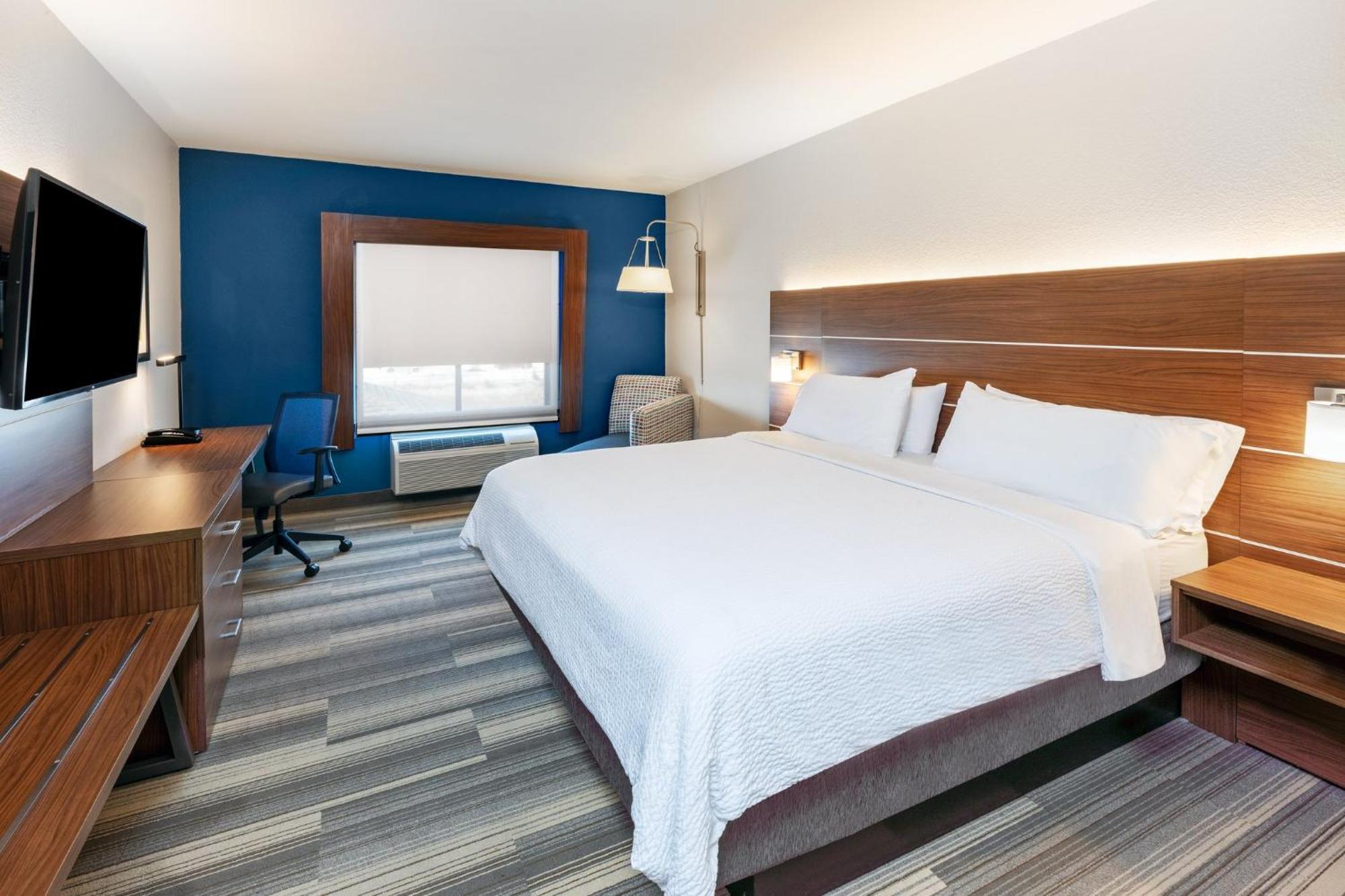 Holiday Inn Express & Suites Del Rio By Ihg Bagian luar foto