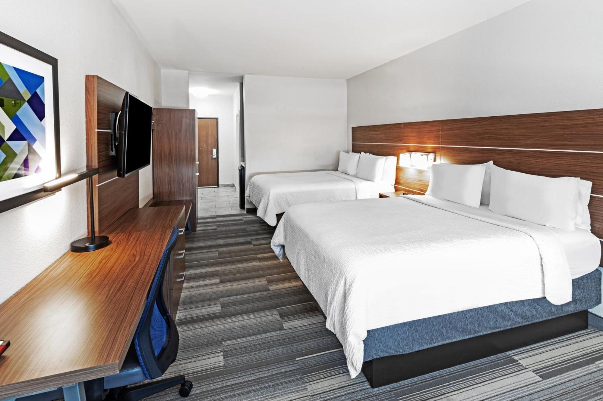 Holiday Inn Express & Suites Del Rio By Ihg Bagian luar foto
